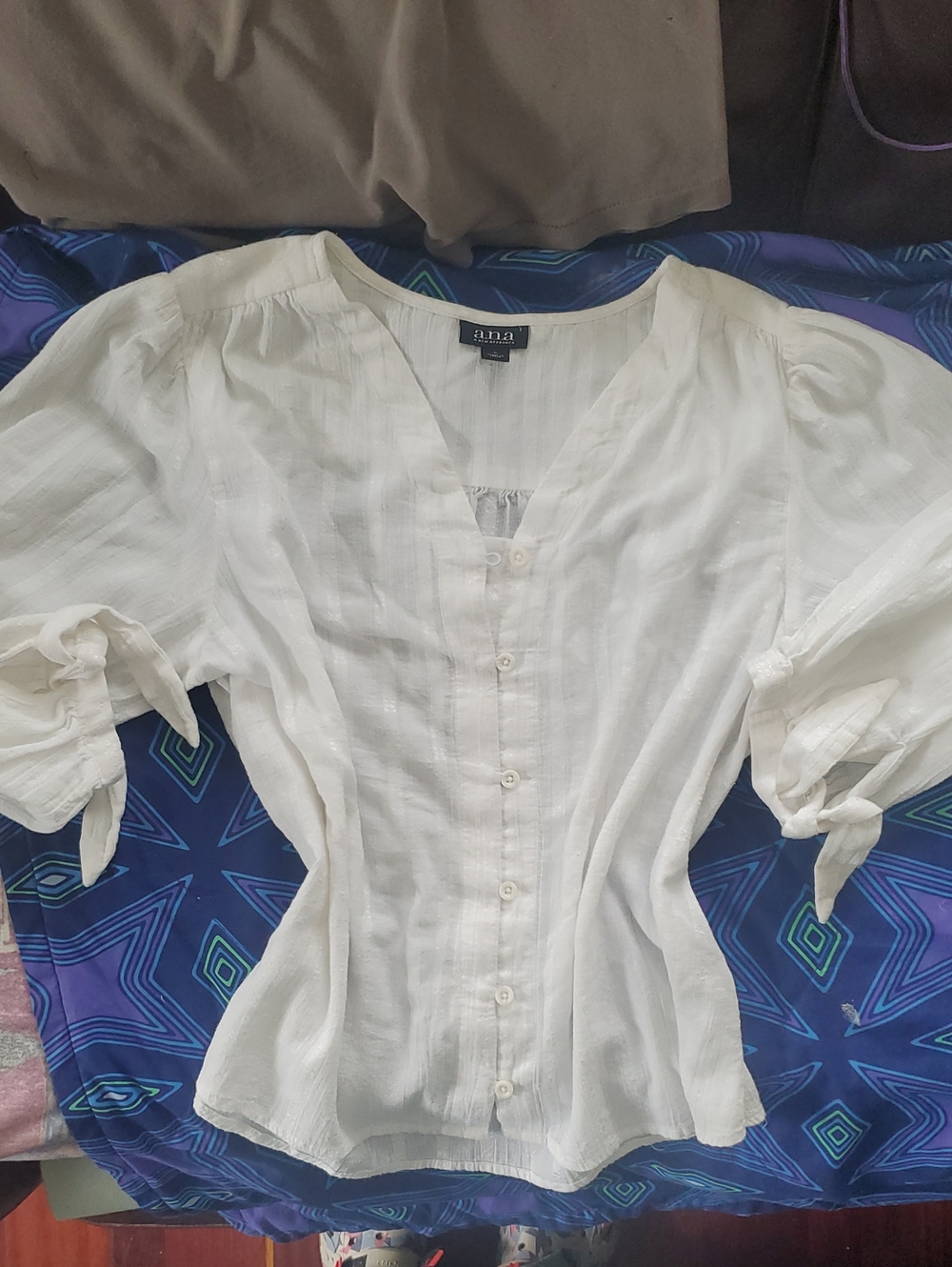 a.n.a White Button-Front V-Neck Blouse with Tie Sleeves